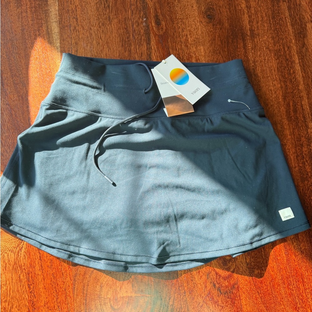 Vuori Black Performance Skort with Logo Patch
